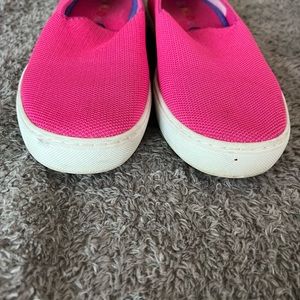 Rothy’s The Original Slip On Sneaker Bubblegum Pink Size 8
